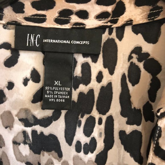INC. Buttoned-down Animal Print Top - Size XL - Picture 5 of 7